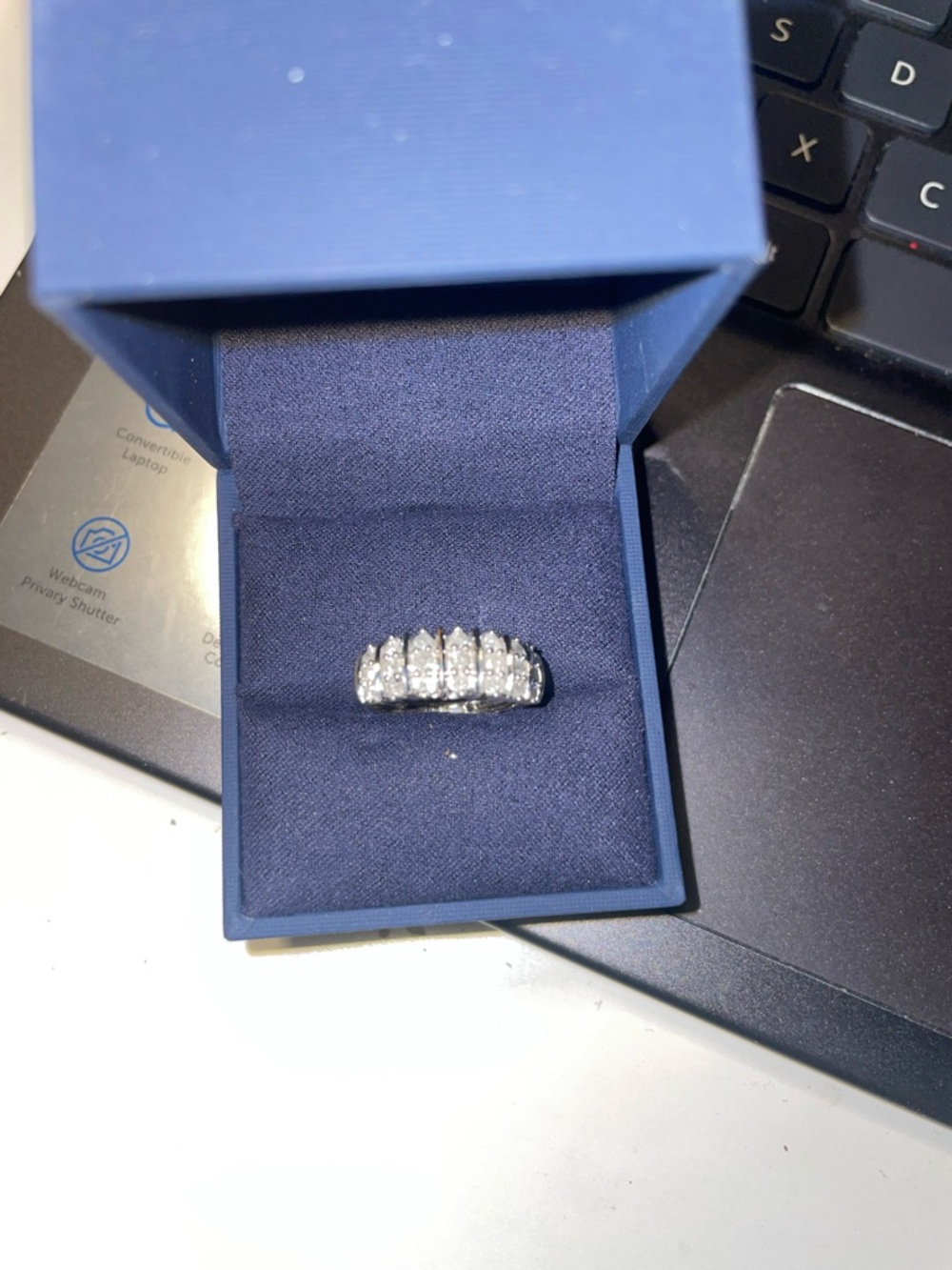 Natural diamond ring